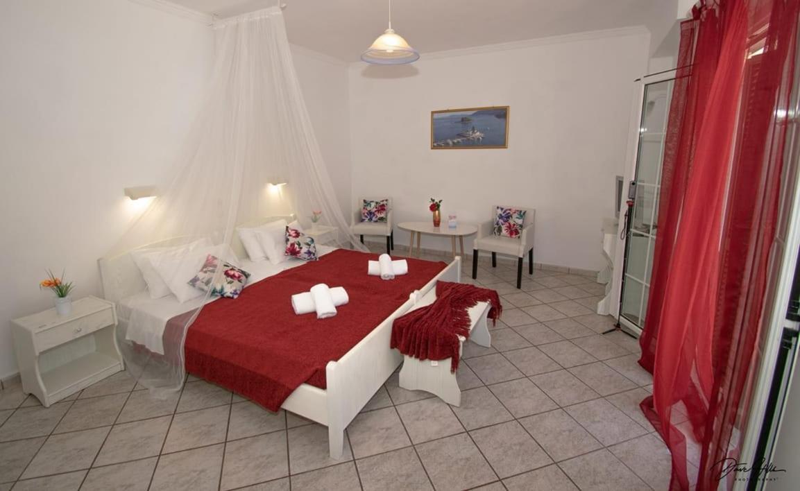 Apart Hotel Blumarin Agios Gordios  Zewnętrze zdjęcie